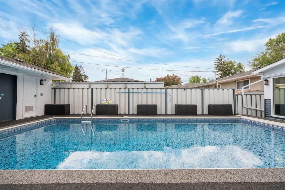 Holiday home The Experience - Pool Hot Tub Theater Games Rm Pub