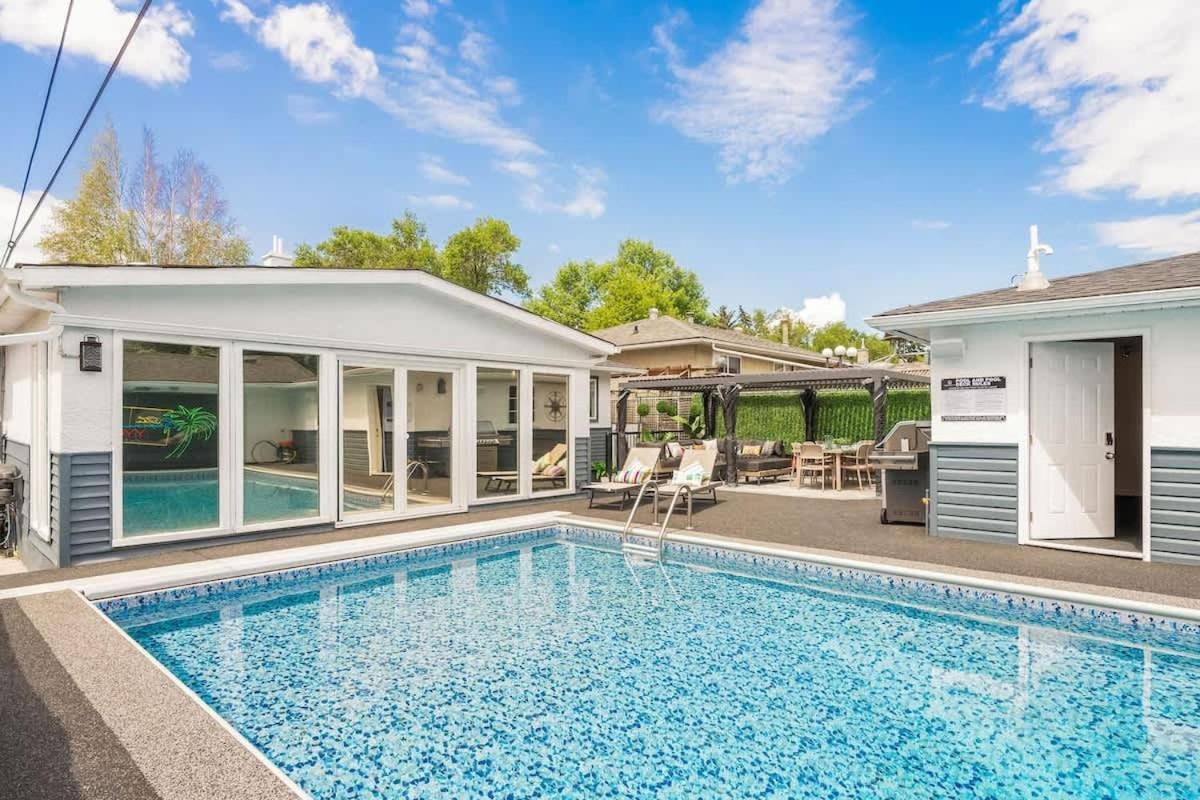 Holiday home The Experience - Pool Hot Tub Theater Games Rm Pub